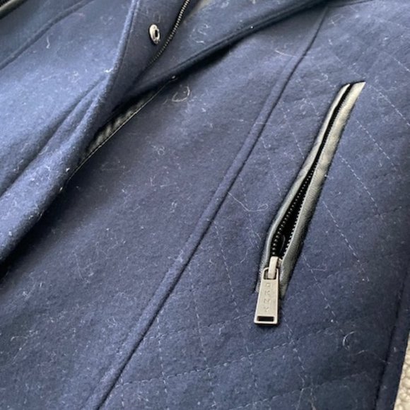 DKNY coat for sale - Picture 5 of 7